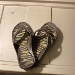 Elegant Brown Sandals with Zebra Pattern